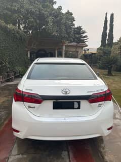 Toyota Altis Grande 2015