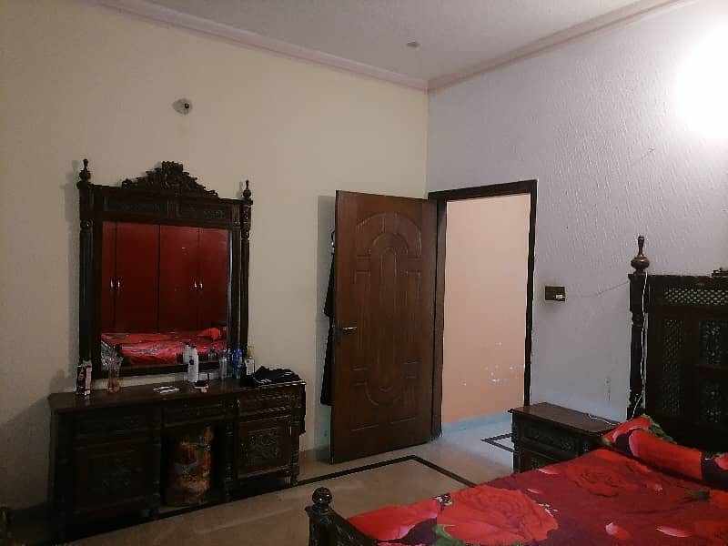 5 Marla House In Shoukat Town For Sale 7