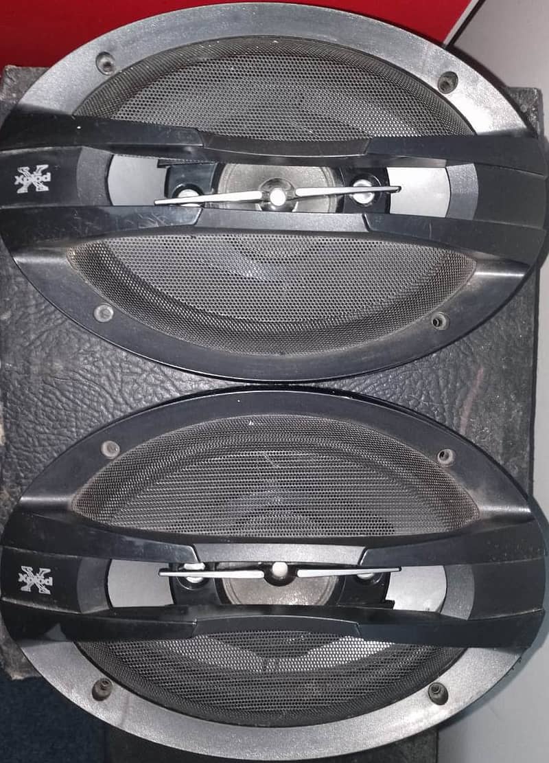 LED, AMPLIFIERS, SPEAKER & WOOFER FOR SALE 1