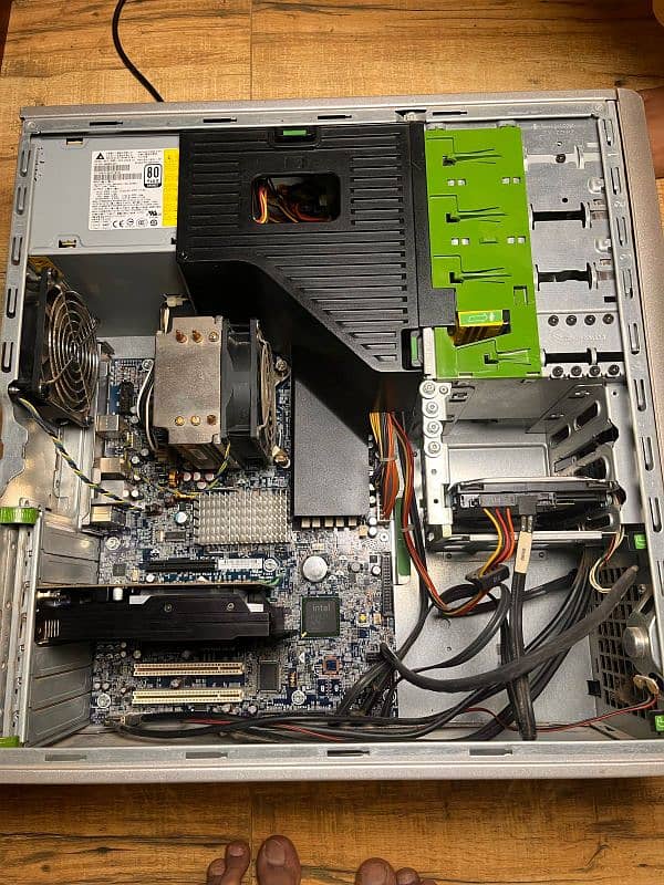 Hp z400 Gaming pc 3