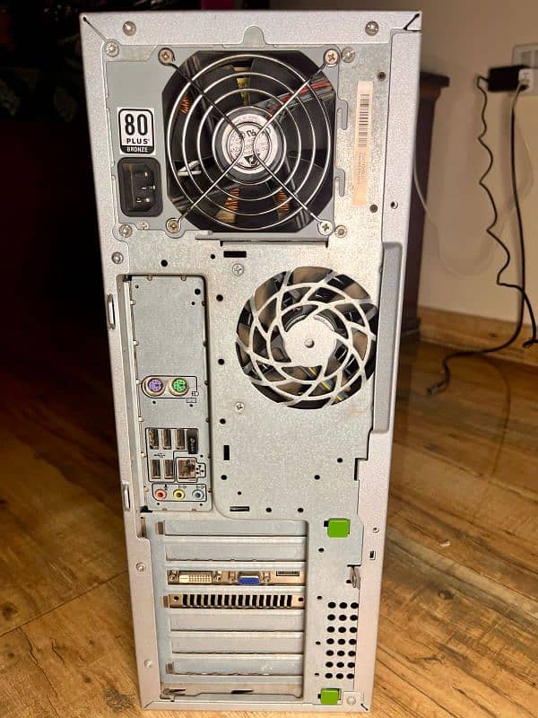 Hp z400 Gaming pc 7