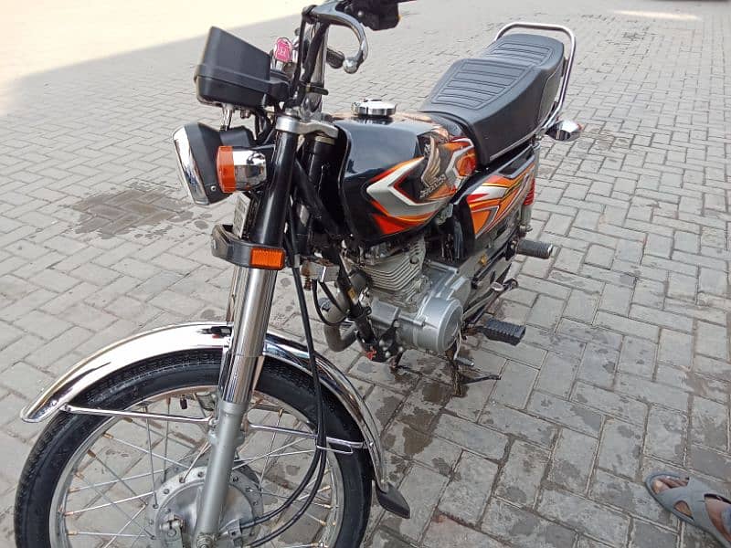 Honda 125cc 5