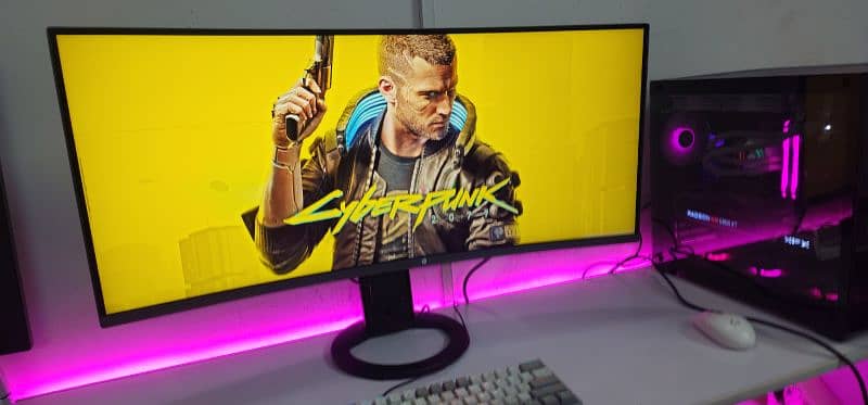 Samsung 34inch curved Ultrawide 100hz Type-C Monitor 4