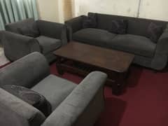 Sofa set and table