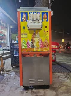 Ice Cream Machine