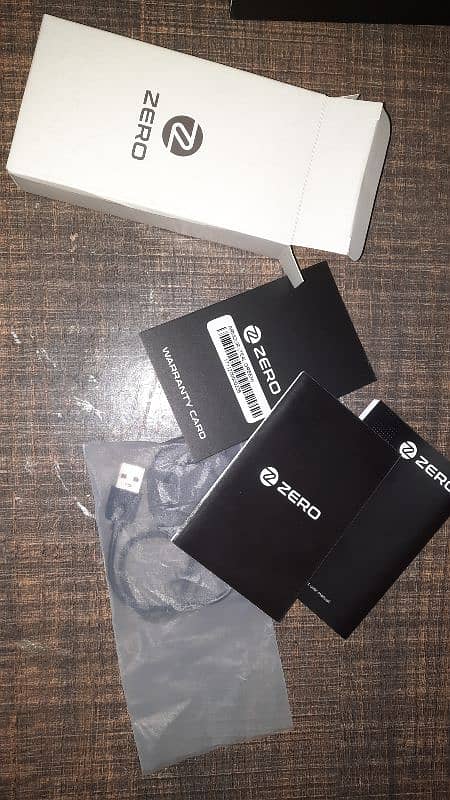 Zero Lifestyle Armour Smartwatch Like New 3