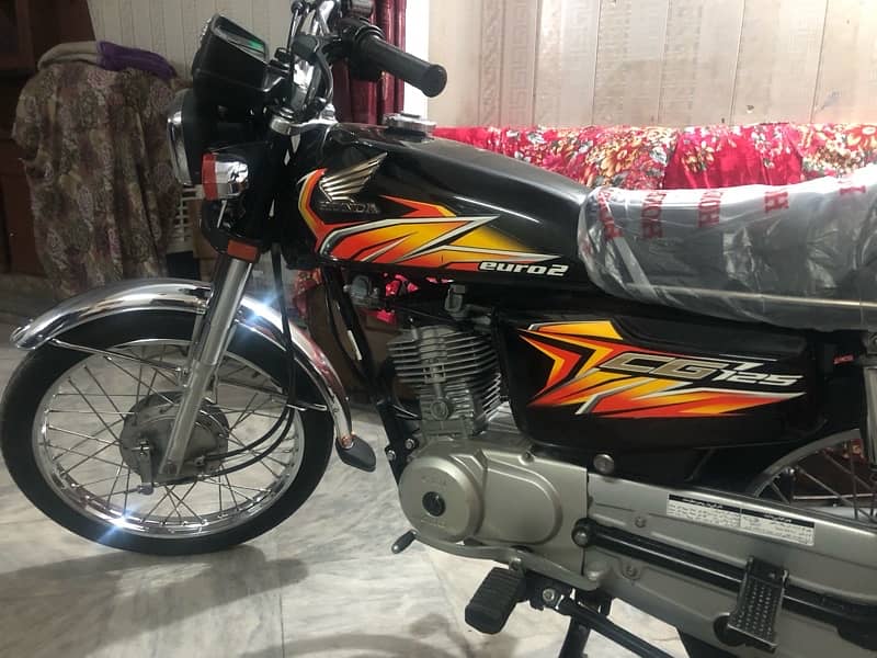 1 st owner bike 2021 model 0