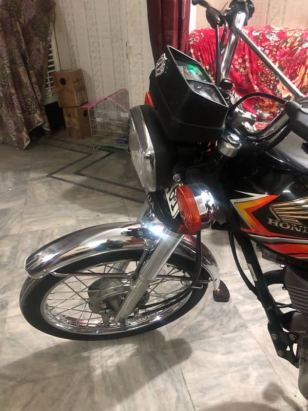 1 st owner bike 2021 model 6