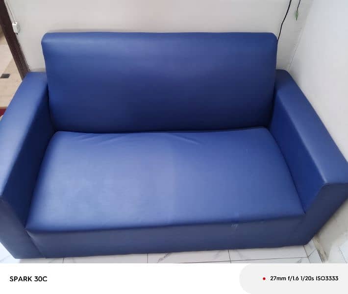 sofas (6  seater) 0