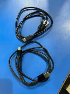 samsung A32 2x cases plus 2x original cables only in 500