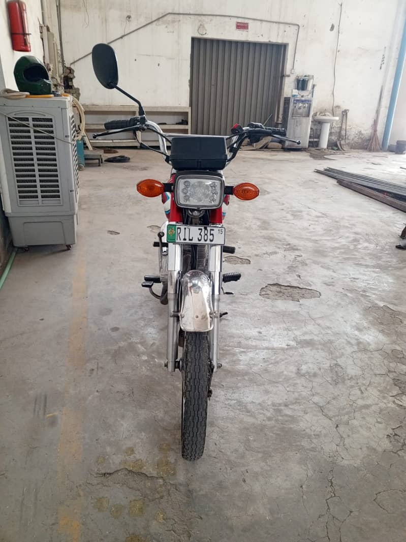 Honda CG 125 2015 Good Condition 4