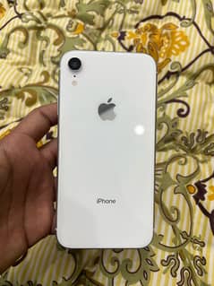 iPhone XR