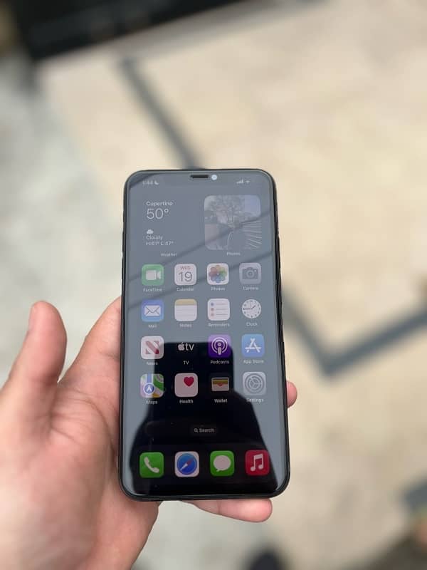 iphone 11 pro max 256gb pta approved 1