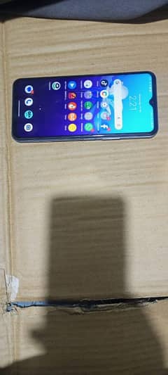 Vivo Y33s. 8 GB/128GB