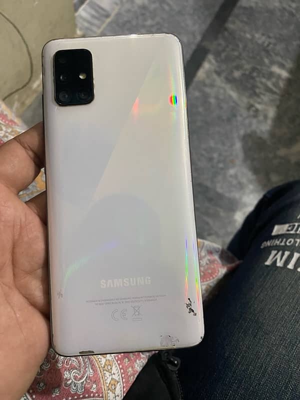 Samsung A51 6GB/128GB  Super amoled Display 4