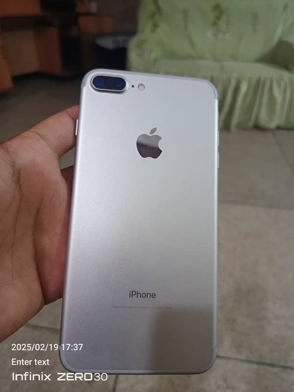 iPhone 7 Plus 0