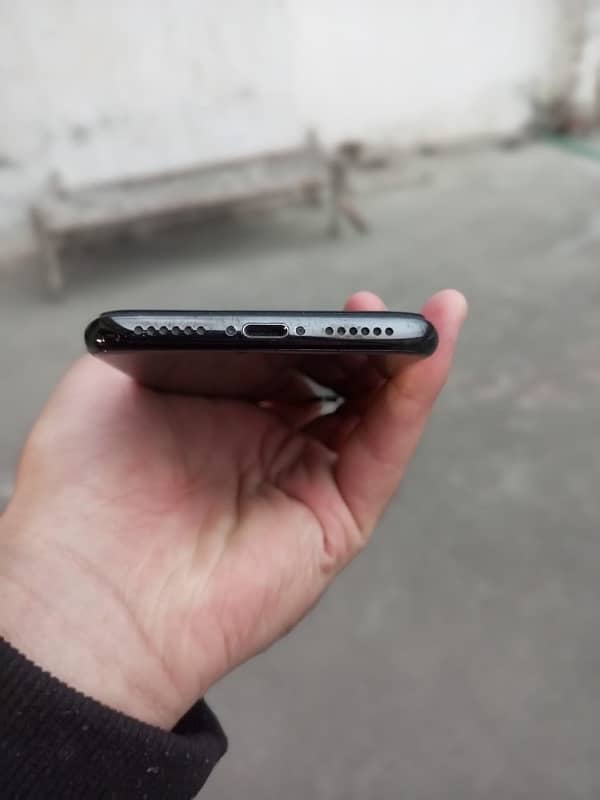 Apple iPhone X for sale 2