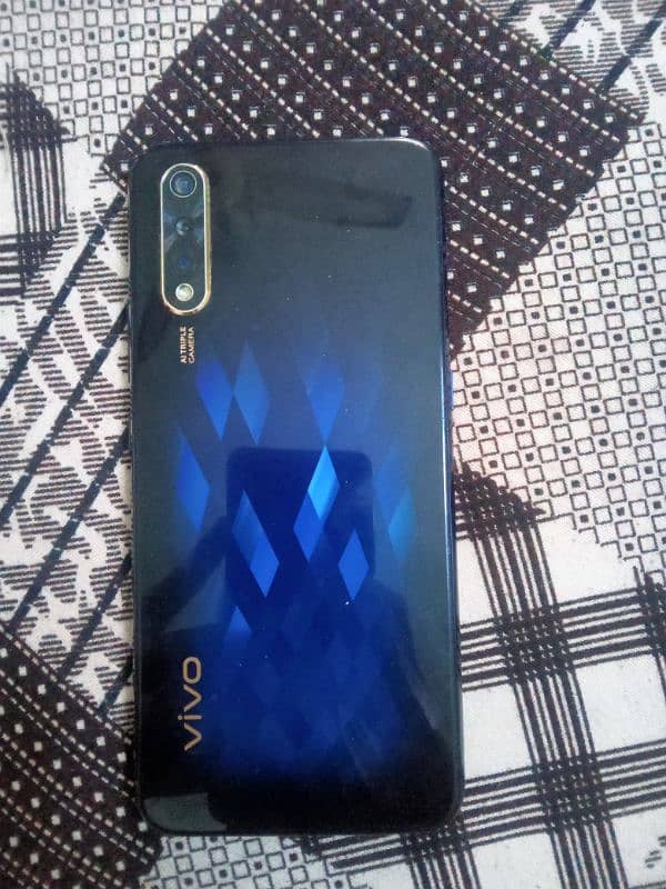 vivo S1  beautiful design blue color 0