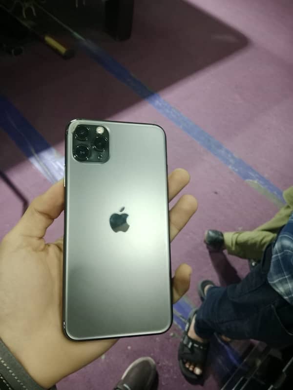 iphone 11 pro max 0