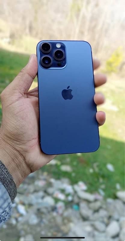 IPHONE XR CONVERTED 14 PRO 0