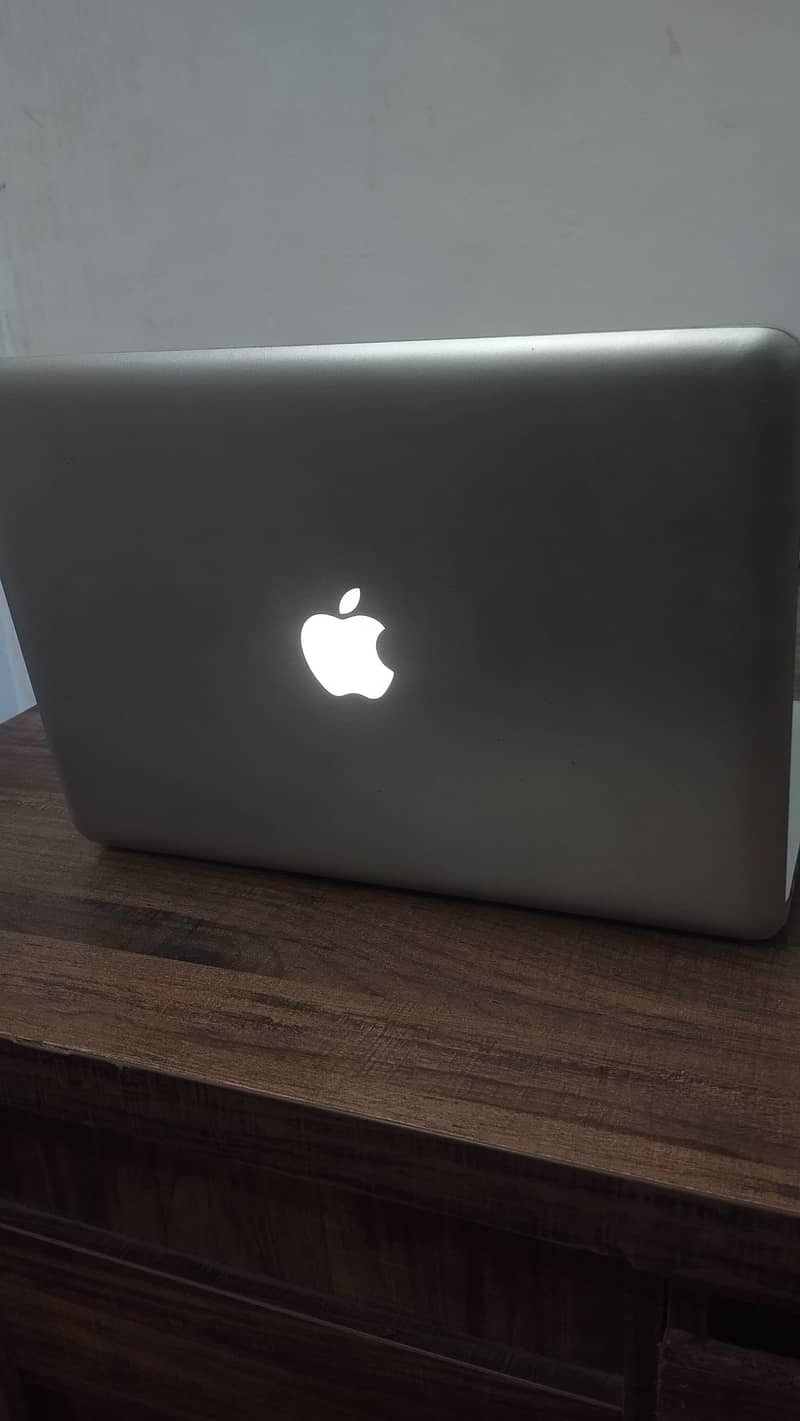 Macbook Pro 2012 0