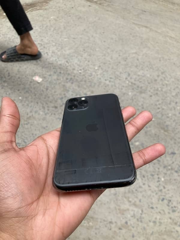 iphone 11 pro 3