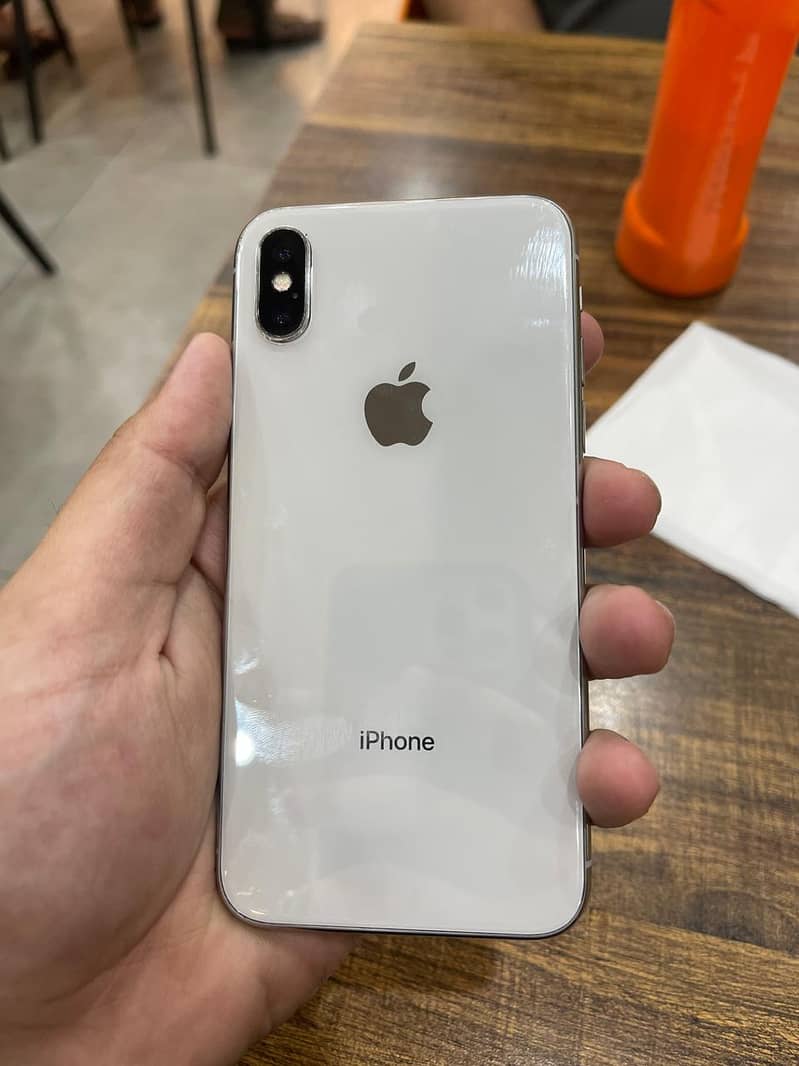 Apple iPhone X 2