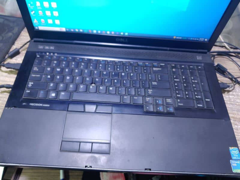 DELL Precision M6800 work station 7