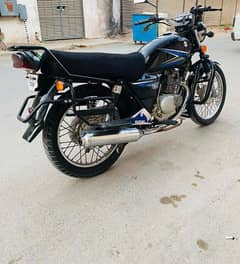 Suzuki GS 150 2015 model for sale connect my WhatsApp /03257452941 /