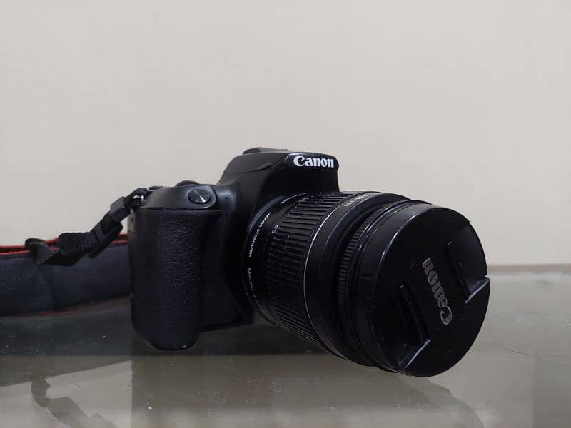 Canon 200D Mark II with 18-55mm Lens – 10/10 Condition 7