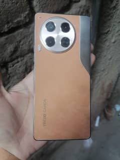 Tecno camon 30 12+12gb 256gb