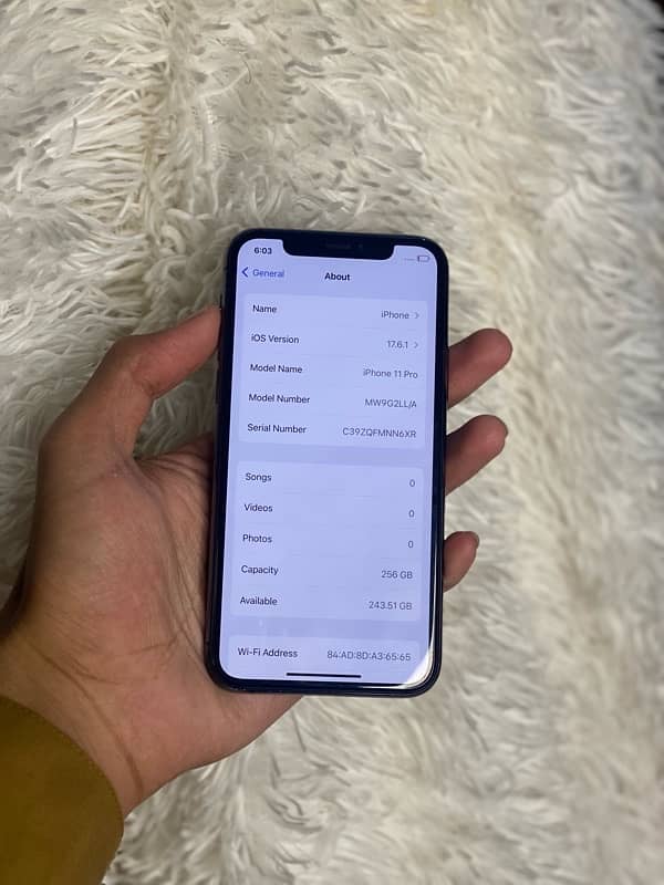 Iphone 11 Pro, Factory Unlock Available in Reasonable Price 3