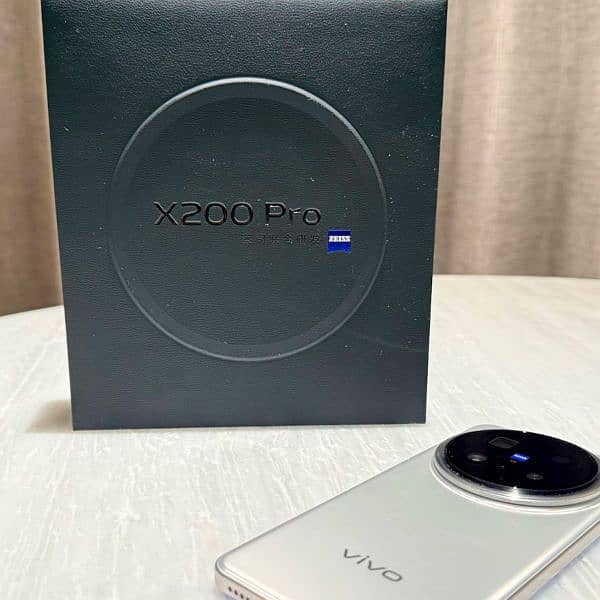 vivo x200 pro 1