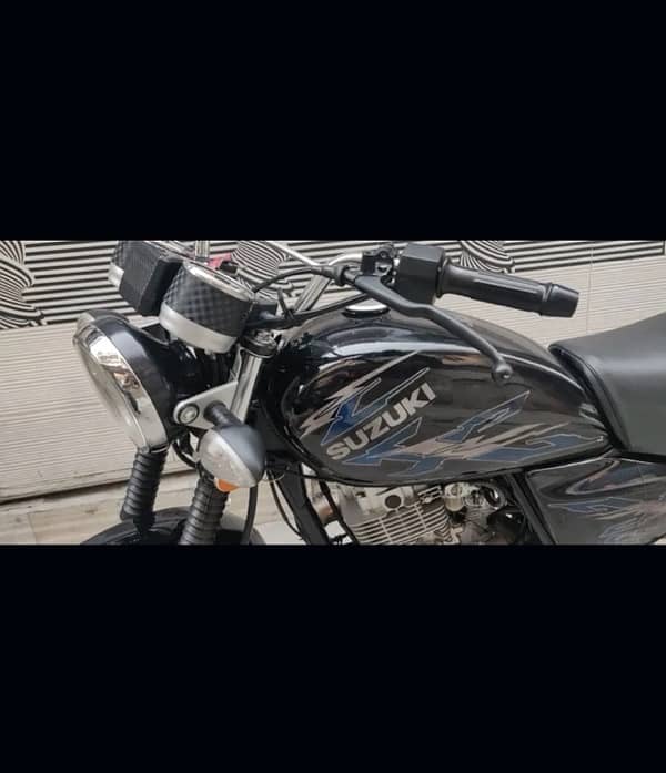 suzuki Gs 150 3