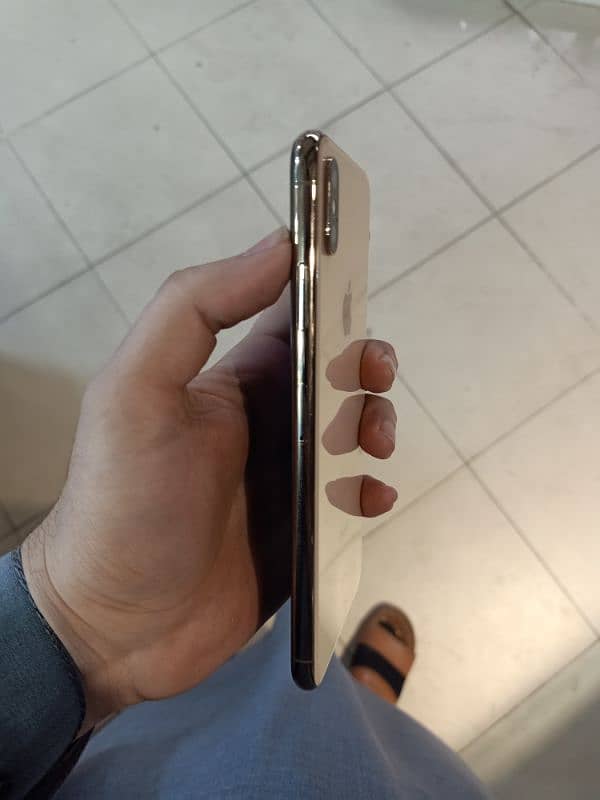 iPhone Xs Max Pta Approved 3