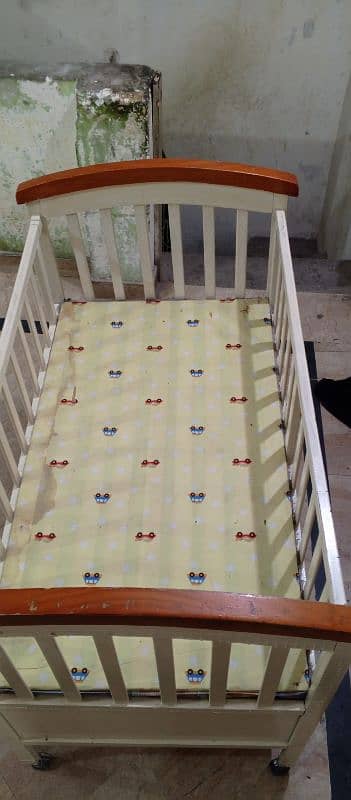 baby crib bed / baby cort / baby bed 1