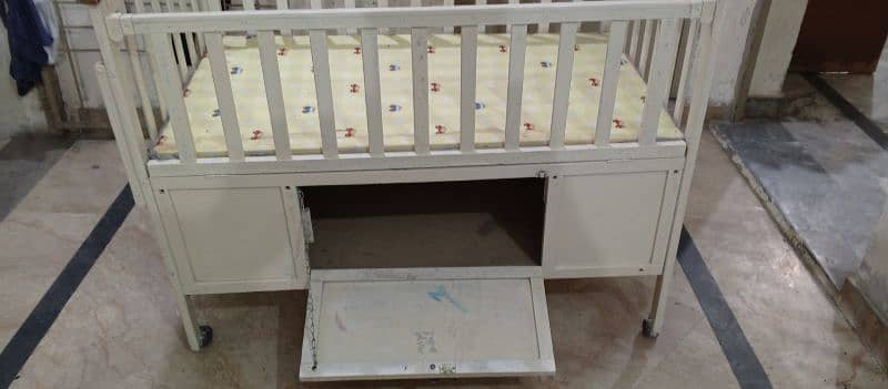 baby crib bed / baby cort / baby bed 3