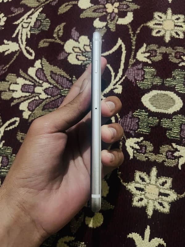 iphone se 3rd generation 64gb factory non pta waterpack 4