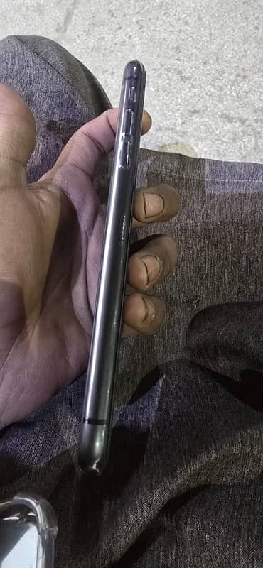 iPhone 11 water pack non PTA 2 months sim working All okay 2