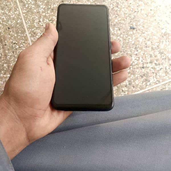 OPPO RENO 2F 4