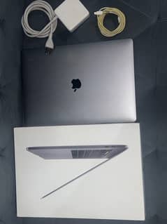 MacBook Pro 2019 15”