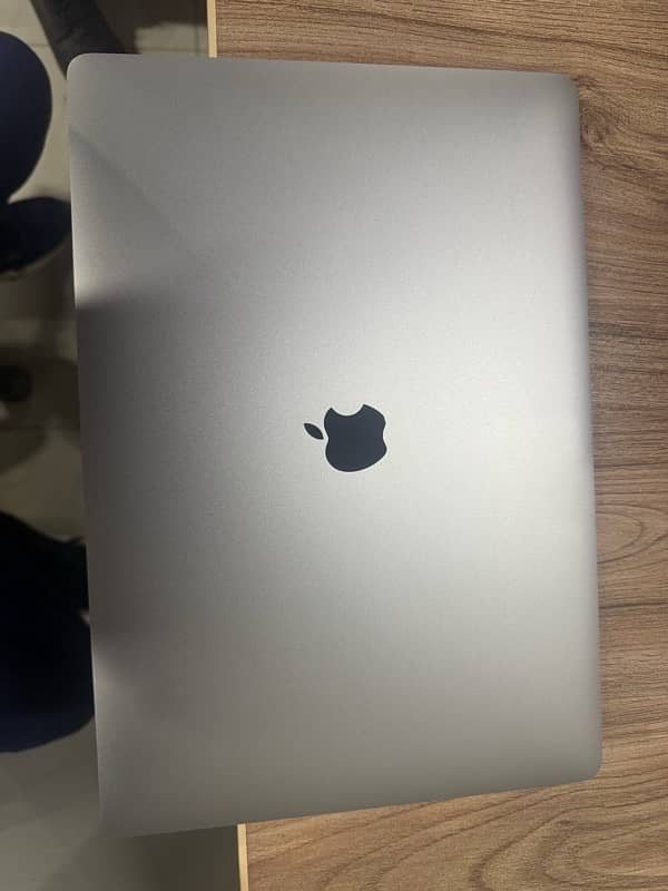 MacBook Pro 2019 15” 2