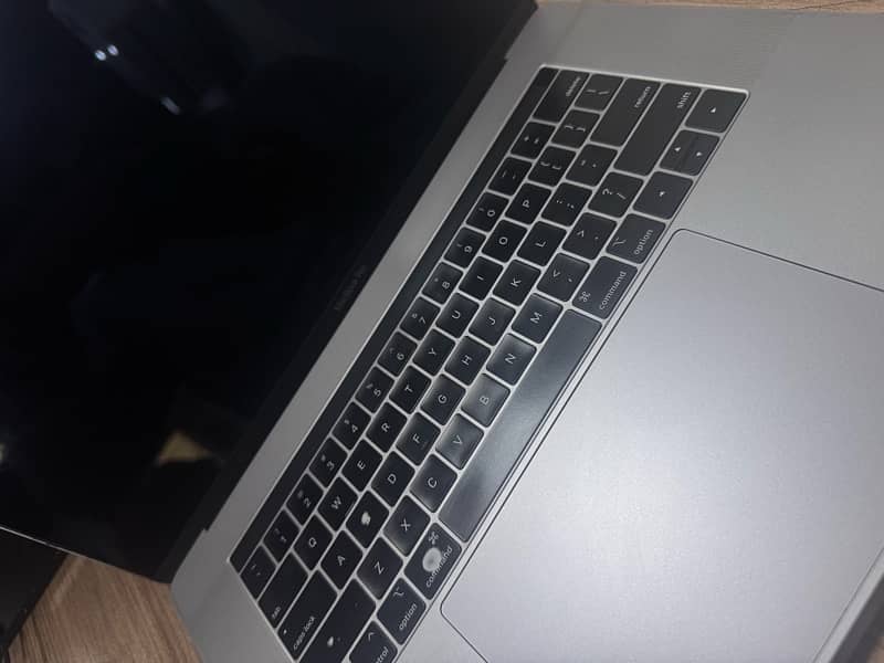 MacBook Pro 2019 15” 3