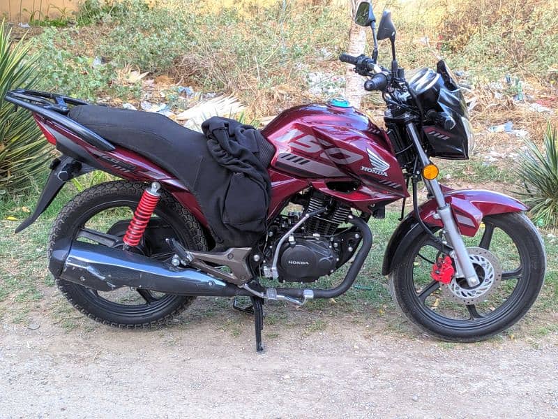 CB150F RED MODEL 2024 12 MONTH DEC UNREGISTERED 1