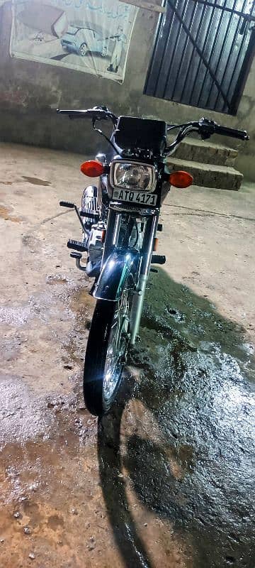 HONDA CG 125 BLACK 2023 2