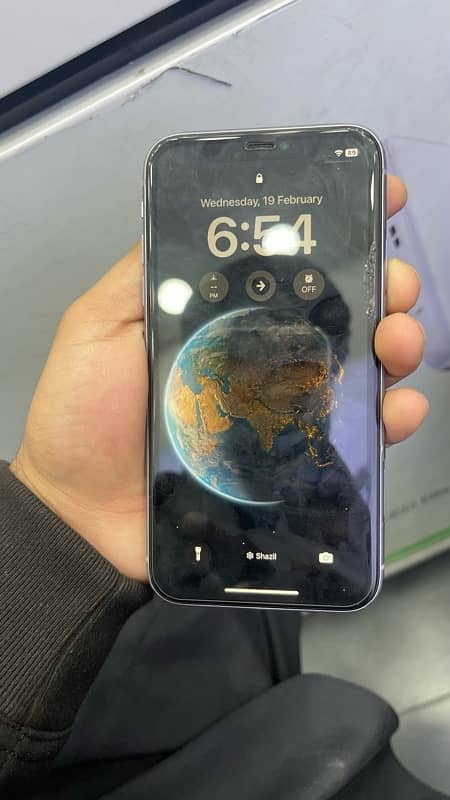 iPhone 11 is best condition 1