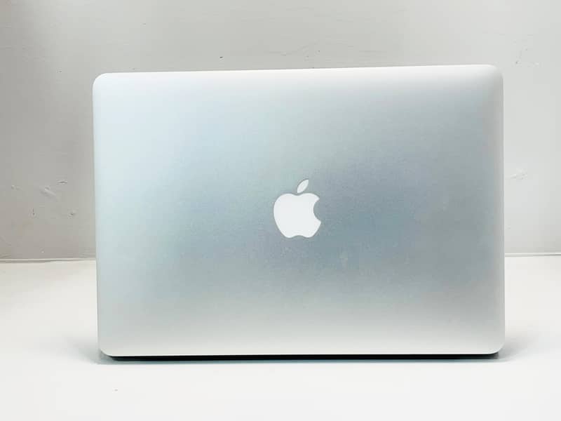 Apple Macbook pro 2013 core i7 3