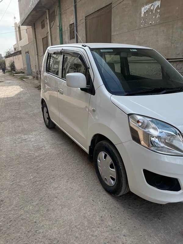 Suzuki Wagon R 2016 3