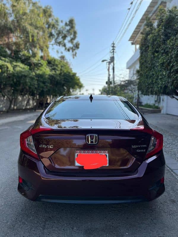 Honda Civic Oriel 2019 6