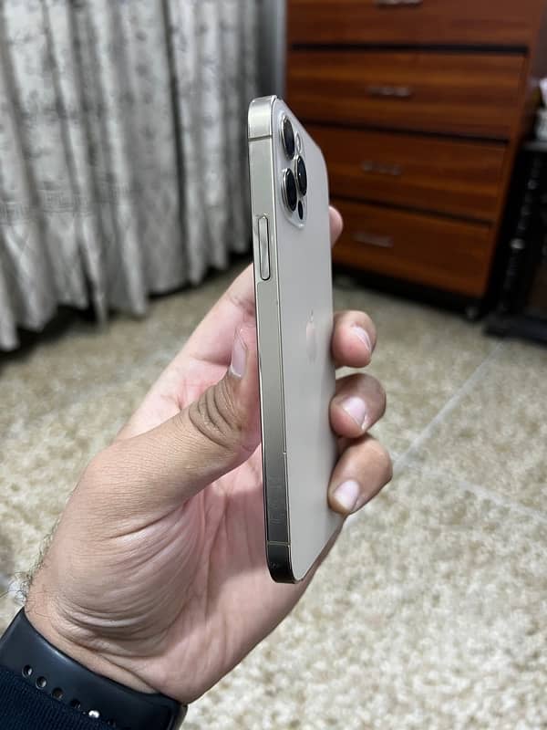 iphone 12 pro PTA APPROVED 1